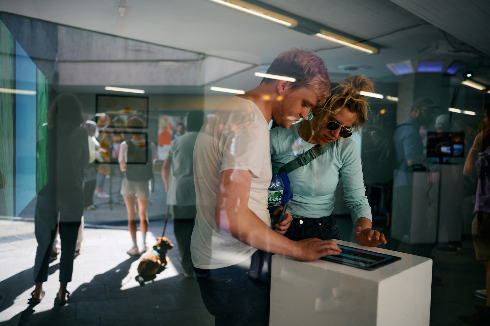 The picture shows the performative presentation of the app iBelieve.